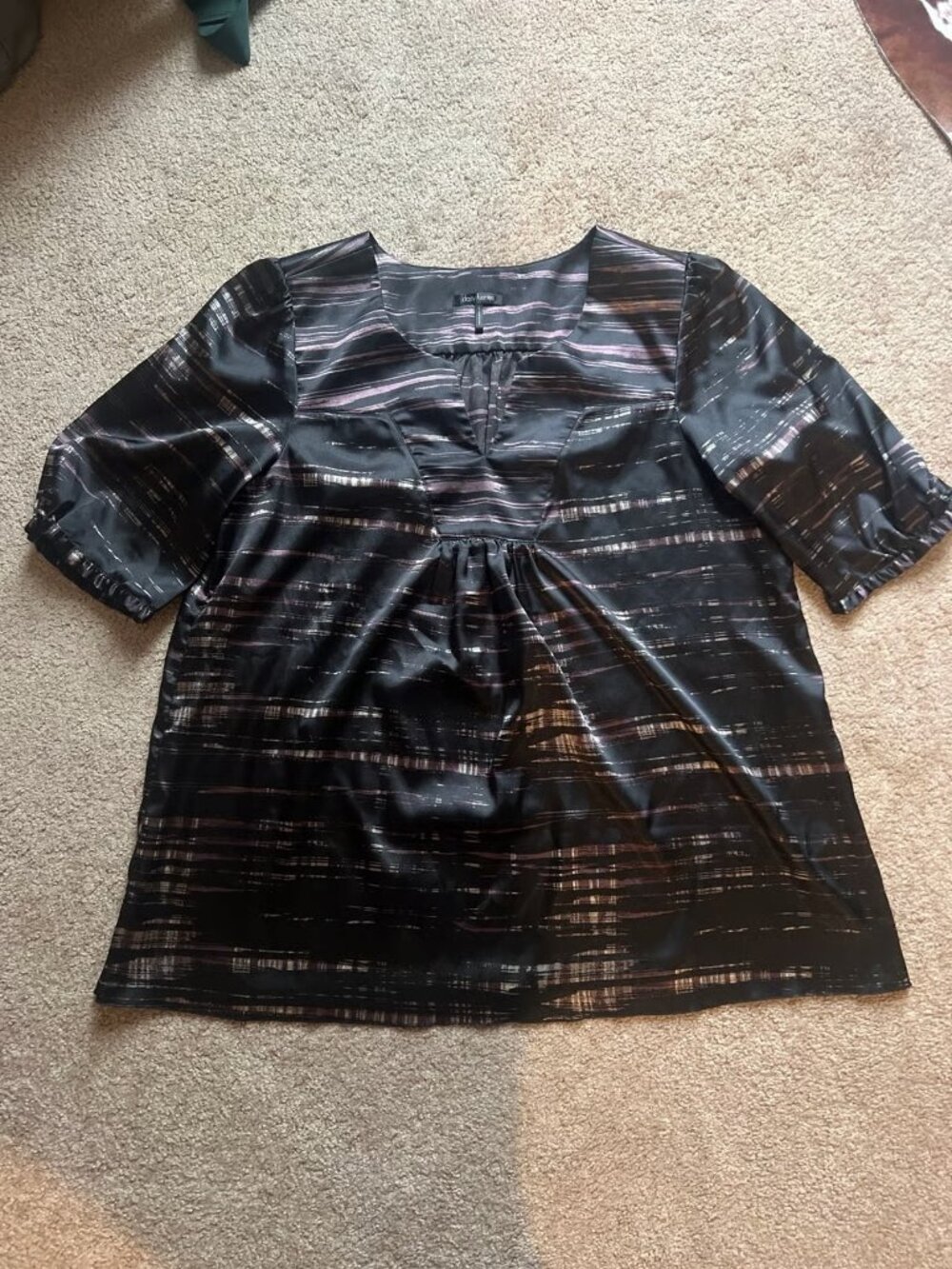 Daisy Fuentes Black and Purple Short Sleeve Womens Blouse Size Large